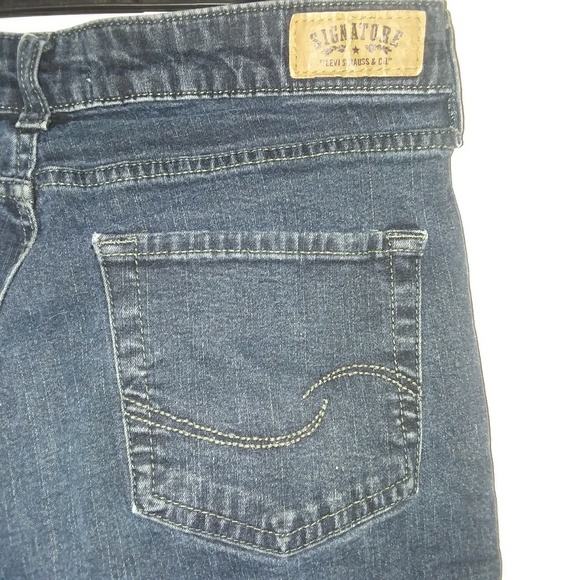 Levi's Signature Jeans - Picture 3 of 4